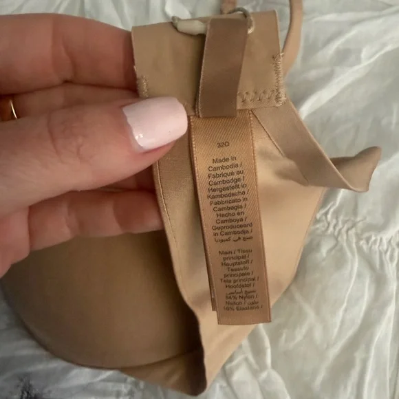 🤎 SKIMS Ultimate Nipple Push-Up Bra 32D - Picture 5 of 8